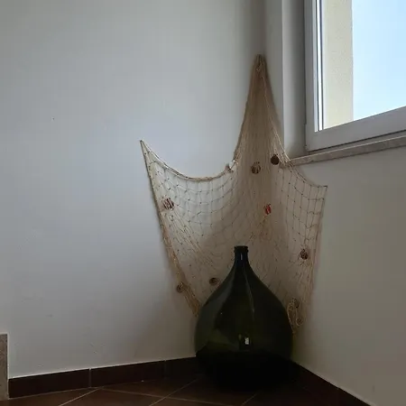 16498b Rovinj